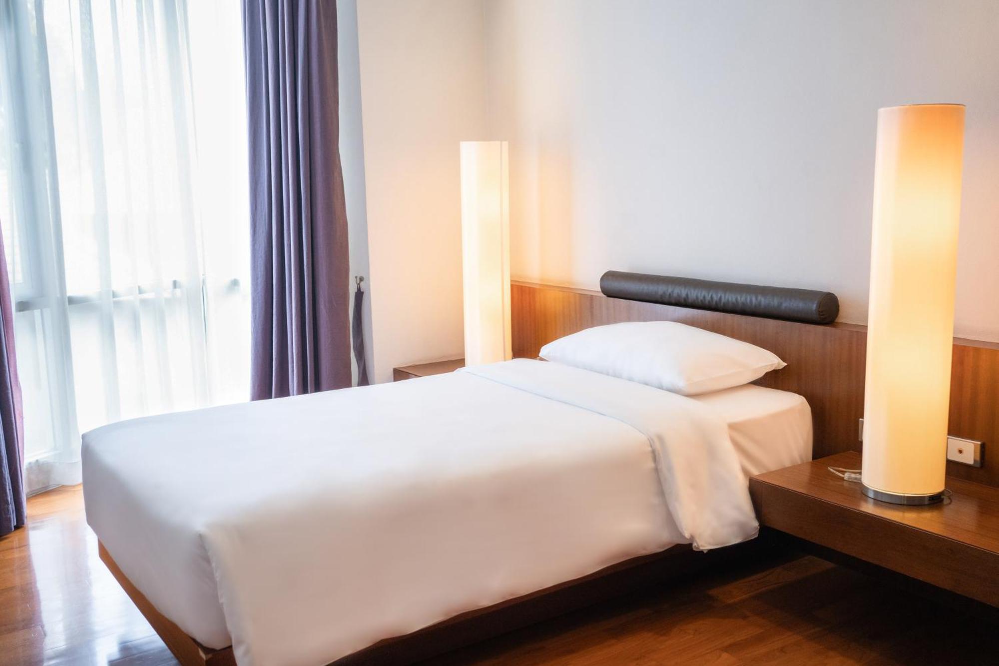 The Park Nine Hotel Srinakarin Бангкок Номер фото