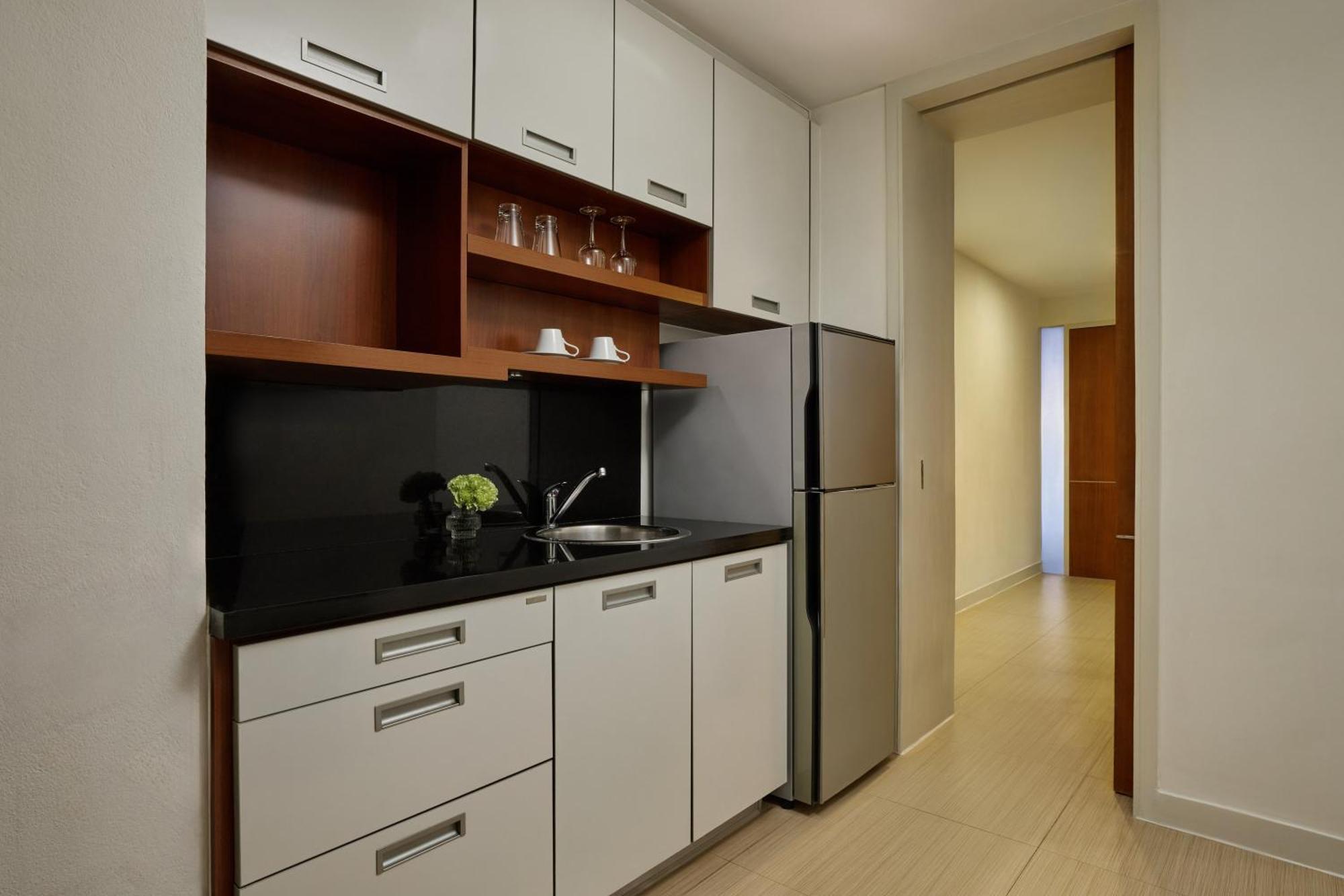 The Park Nine Hotel Srinakarin Бангкок Номер фото