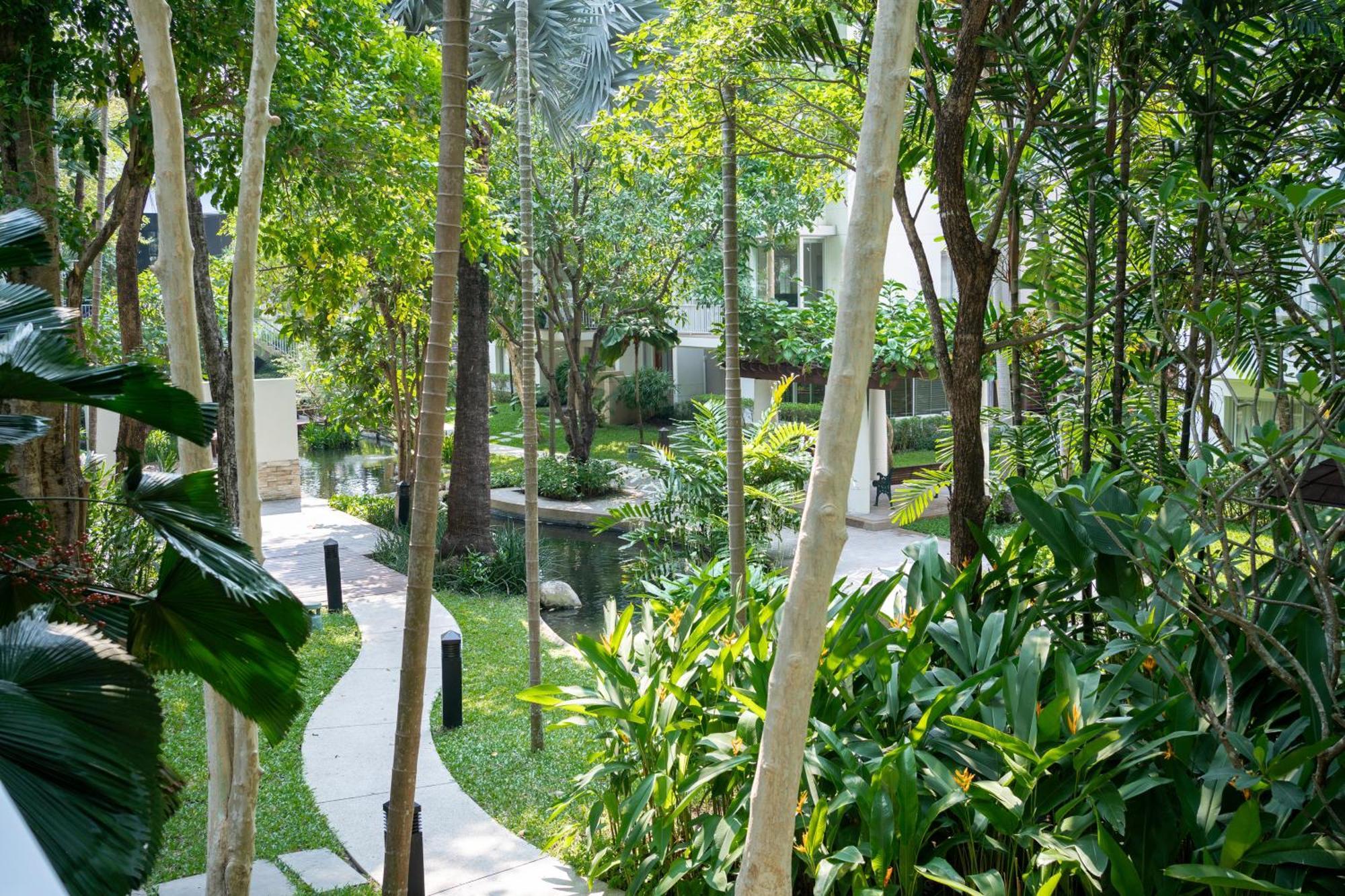 The Park Nine Hotel Srinakarin Бангкок Номер фото