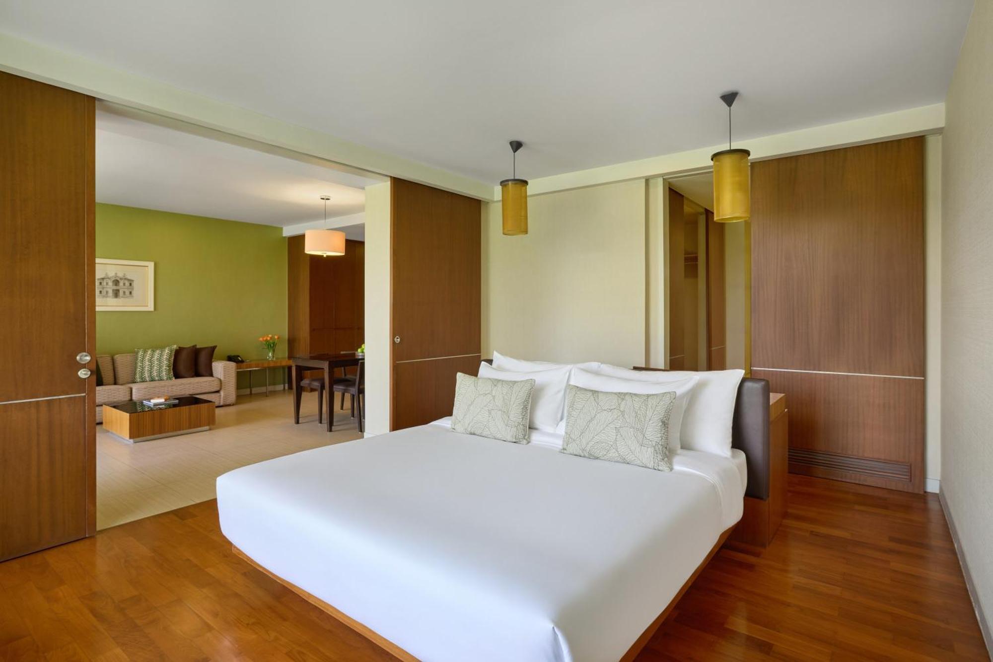The Park Nine Hotel Srinakarin Бангкок Номер фото